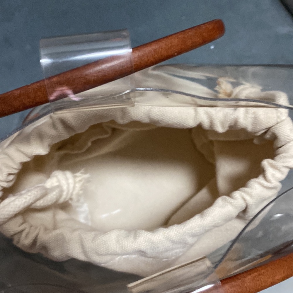 Clear Bucket Bag With Removable Inside Pouch. Nwot - image 3